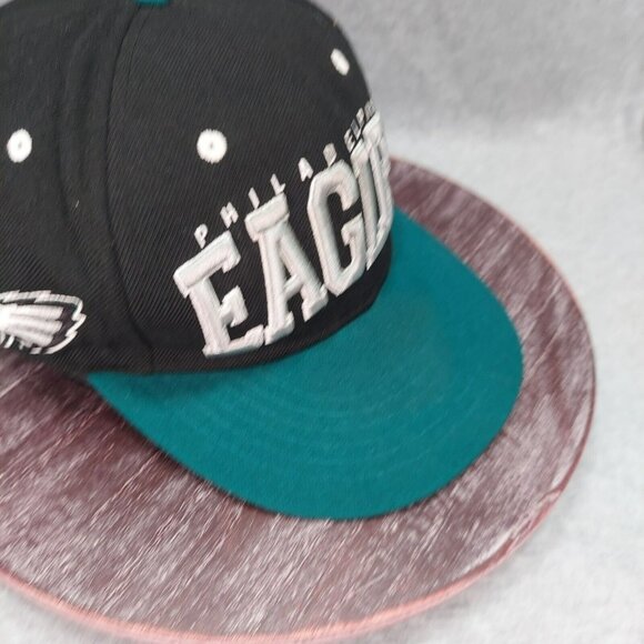 Philadelphia Eagles Blue/Green Bill Back Embroided Logo Adjustable NFL - Picture 2 of 12